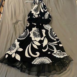 Womens flowy cocktail dress